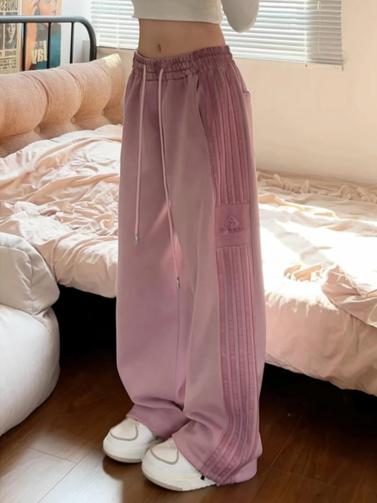 American High Street Style Women's Pink Striped Sports Pants Loose High Waist Wide Leg Casual Trousers Autumn Season
