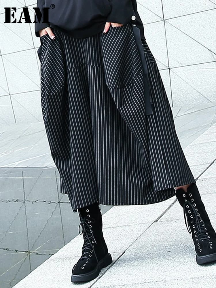 [EAM] High Elastic Waist Black Striped Long Wide Leg Casual Pants New Trousers Women Fashion Tide Spring Autumn 2026 1DH8290