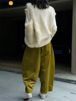 HanOrange 2026 Autumn Winter Lazy Arc Corduroy Wide Leg Pants Women Elastic Waist Loose Casual Comfortable Trousers Female