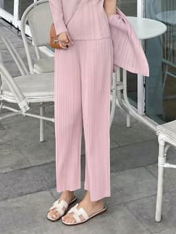 YUDX Pleated Women's Straight Pants Pleated Wide Leg Pants High Waist Draped Casual Pants 2024 Summer New