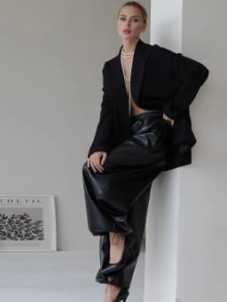 Fashion Women's Pants Middle Elastic Waist Lantern Loose Leather Solid Female Tousers 1015 Autumn Chic High Street Lady Outwears