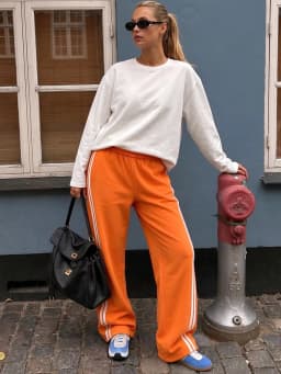Red Women's Wide-leg Sweatpants Autumn Cotton High-waisted Classic Vintage Striped Oversize Sports Pants for Women Pinterest