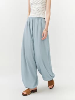 FSLE 2026 Summer Women Balloon Pants High Waist Elastic Waist Leg Culottes Loose Fit Tapered Cargo Joggers Vacation Boho Style