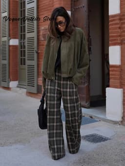 Fashion Women's Green Plaid Pant Loose Pleated High Waist Pockets Wide Leg Pants 2026 Autumn Lady Casual All-match Trousers New
