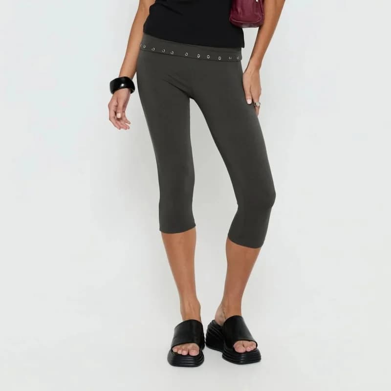 Fold Over Rivet Capri Leggings for Women Low Rise Knee Length Stretch Yoga Pants Y2k Going Out Cropped Pants
