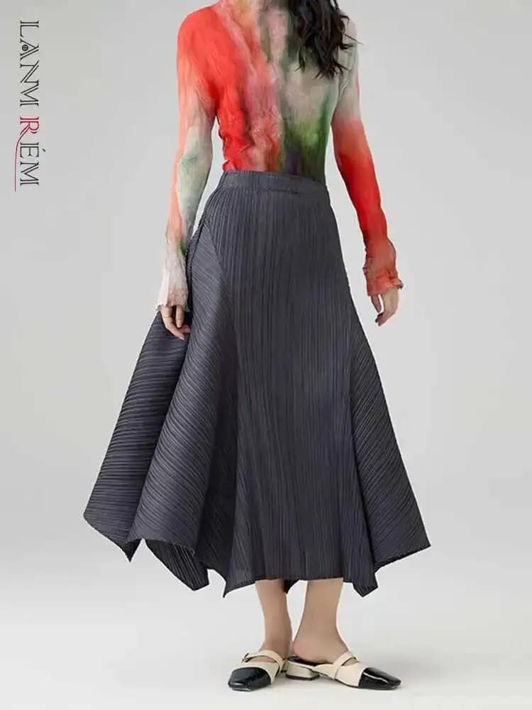 LANMREM 2025 New Irregular Splicing Solid Color Pleated Half Skirt Fashionable Slimming Elastic High Waist A-line Skirts 2DB2852