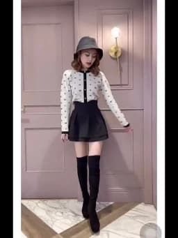 Japanese Style Simple Woman Radian Waistline Slimming Leg-Shaping Short Black Skirt for Women Streetwear Woman Culottes Skirts