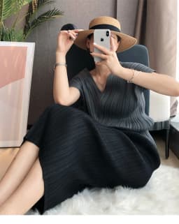 Miyake Pleated Women Skirt Korean Fashion Stretch Classic Lake Blue A-line Skirt Straight Long Skirts Causal Style In Stock