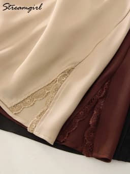 Summer Wiomen's Satin Lace Mini Slip Skirt Brown High Waist A-Line Bodycon Silk Short Skirts Slit Mini Skirt Satin Black Women