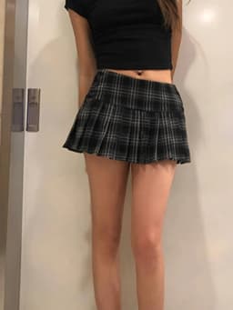 Zoki Y2K Plaid Pleated Skirts Women Harajuku Low Waist Sexy Mini Skirt Retro American Gothic Streetwear Casual Lady Slim Skirt