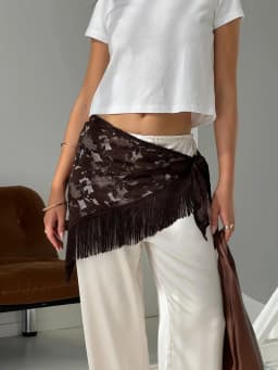 Womens Y2k Tie Waist Tassel Belt White Lace Mini Skirts Fashion Tie Waist Solid Color Wrap Skirts Korean Fashion Streetwear