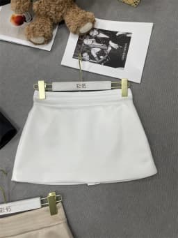High Waist Short Skirt Satin Fabric A-Line Skirt Slimming Design Prevent Exposure Casual Style for Ladies