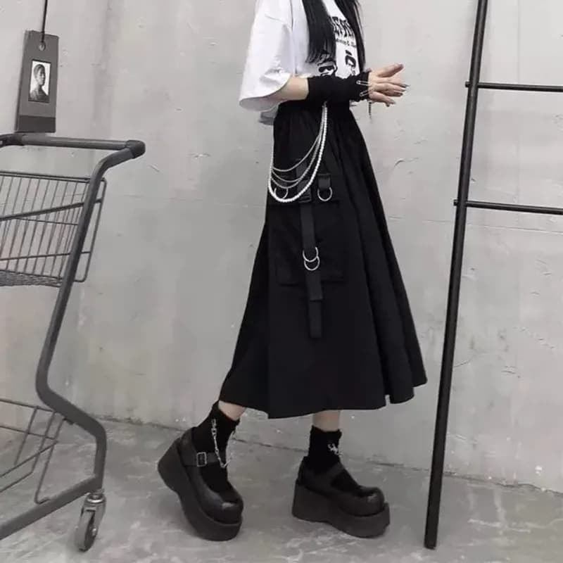 New 2026 Spring Autumn Women Skirt Fashion Korean Style Black Long Skirts with Chain Side Slit Hip Hop Streetwear