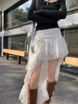 Gothic Vintage Black Midi Skirt Aesthetics Y2k Lace Irregular Skirt French Style Elegant Casual Skirt Woman Design Chic