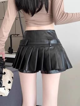 High Waist PU Leather Skirt Women's Spring Autumn Black Pleated Anti-Light Small Size Girls Retro Style Skirts