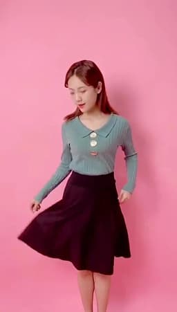 55cm Long Skirt Women's High Waist Knee Sun Half Skirt Fashion Versatile Black Casual Clothing Fluffy Pleated Skirts No Shorts