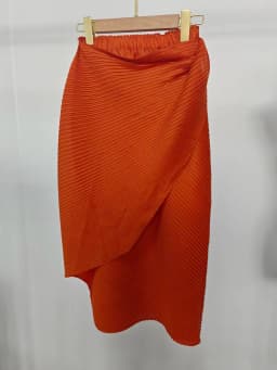 Miyake Pleated Plisse Skirt 2026 Spring New Design Pleats Jupe Women Black Irregular Split Mid-Length Texture Fold Half Skirt