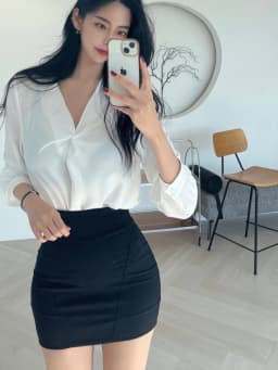WOMENGAGA Fashion Mini Skirts Korea 2024 Autumn/Winter New High Waist Tight Simple Solid Color Hip Wrapped Short Skirts 3JAB