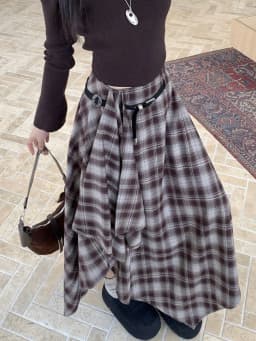 Qiukichonson Long Skirts Women Woolen Skirt 2025 Goth Autumn Winter High Waist Ruffles Asymmetrical Plaid Skirt Maxi With Belt