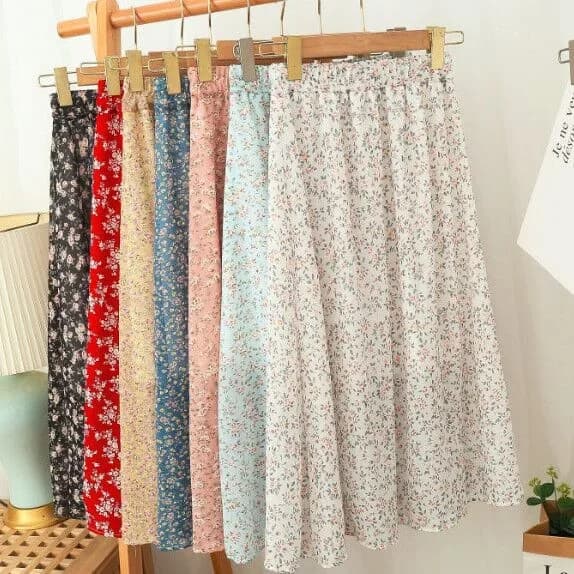 Woman Skirt 2025 Summer New Korean Ins Fashion Temperament Gentle Vintage Floral Slim Versatile High Waist Female Skirt