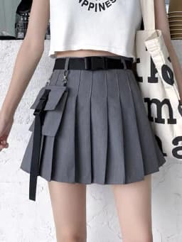Zoki Harajuku Belt Pleated Cargo Skirt Women Fashion Gothic High Waist Pocket Mini Skirts Fashion Summer Lady A Line Black Skirt
