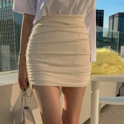White Pleated Bodycon Skirt Women's High Waist Elastic Slimming Sexy One Step Skirt Korean Style Autumn 2026 Commute Simple