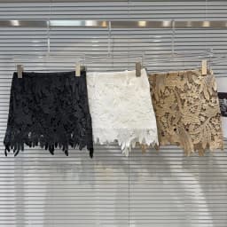 DEAT Fashion Hollow Out Lace Hook Flower Solid Color Short Skirts For Women 2026 Autumn New A-line Skirt Female 11A02183