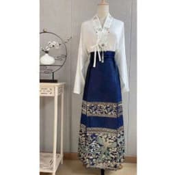 Chinese Style Dark Green Pleated Mamianqun for Women Traditional Hanfu Skirt with Landscape Floral Brocade Elegant Slim Skirt
