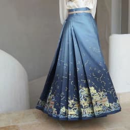 Chinese Style Dark Green Pleated Mamianqun for Women Traditional Hanfu Skirt with Landscape Floral Brocade Elegant Slim Skirt