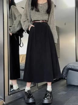 Korean Women's Brown Skirt 2024 Autumn Winter Black High-waisted Corduroy Long Skirt Ladies College Style Pleated A-line Skirts