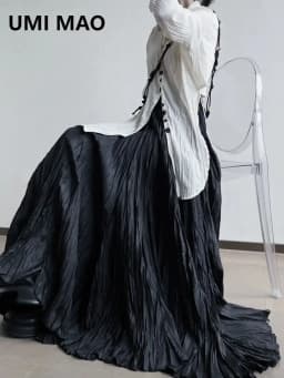 UMI MAO Dark Extra Large Fold Irregular Skirts Femme 2024 Spring Summer Crowd Design Sense Large Swing Skirt For Women Y2K