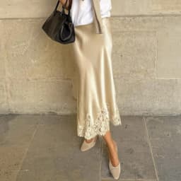 Women Satin Floral Lace Trim Maxi Skirts Elegant Fashon Lady Silky Flowy A Line Skirt Y2k Going Out Half Slip Long Skirts