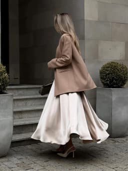 Bornladies Elegant Satin Loose Women Skirt 2025 High Waist Maxi Skirts Streetwear Classic Long Skirt Fashion Female Black Skirt