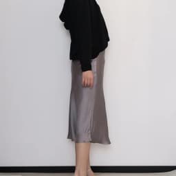 2026 Women's Summer New 100% Natural Mulberry Silk Pearl Satin Dark Grey Elegant Diagonal Cut Wrapped Hip Fishtail Skirt