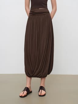 ZIQIAO 2026 Summer New Women‘s Bubble Hem Asymmetric Midi Skirt, Voluminous Knit Bubble Skirt for Coquette & Y2K Street Style
