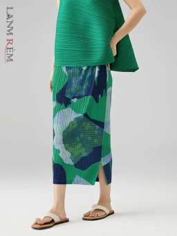 LANMREM Pleated Clothes 2025 Summer New Elegant Temperament Slit Printed Half Skirt Slim Fit Versatile A-line Skirt 2DB2687