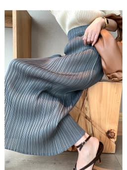 Miyake Pleated Classic Elastic Waistband Straight Casual Skirts (90CM)