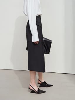Amii Minimalist 2025 Autumn Midi Skirts Women Commute Elegant Office Lady Versatile Asymmetrical Drape Straight Skirt 12521006