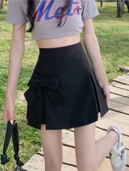 Zoki Cute Bow Women Sexy Pleated Skirt Janpan Sweet High Waist Student A Line Mini Skirt Summer Zipper Female Solid Color Skirt