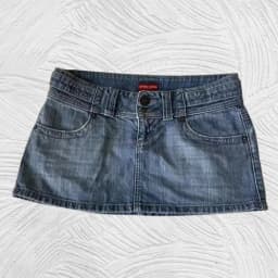 Womens Classic Blue Denim Mini Skirt High Quality Casual Summer Skirt Young Ladies Comfortable Fit with Stylish Pocket Design