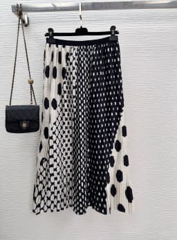 Fashionable polka dot pleated skirt, high waisted large A-line hem, high school long skirt long skirts for women
