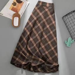 Women Midi Skirt Elastic High Waist Plaid Print Skater Skirt A-Line Large Hem Casual Skirt Korean Thick Commuting Streetwear