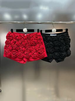 DEAT Trendy Fashion Women's 3D Flower Mini Skirts 2026 Spring New Items High Waist Wrap Hip Solid Color Skirt Female 11XX8807