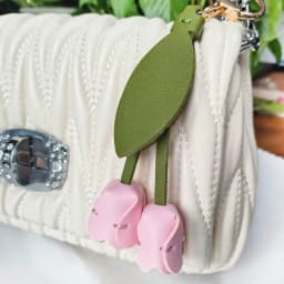 Fashion Tulip Bag Decoration PU Leather Leaf Flower Key Chain, Fashion Cute Charm Creative Bag Pendant For Family/Friends Gift