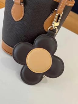 Flower Leather Coin Purse | Genuine Leather Bag Charm Keychain | Handmade Zippered Pouch with Grommet Eyes for Women Gift