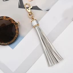 Boho Handmade Keychain for Women Bag Pendant Jewelry Multilayer Velvet Strap Tassel Shell Key Chain Car Hangging Accessories
