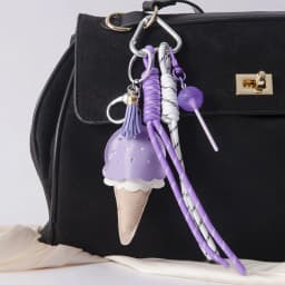 Women's Pendants Niche Leather Ice Cream Pendants Mini Lollipop Buns Car Key Chains Simple Fashion Charm Pendants