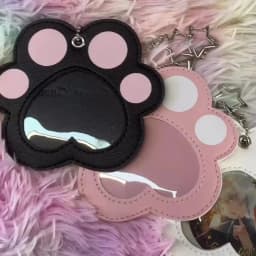 ITA Bag Decoration 58mm Cat Paw Badge Bag with Leather Heart-Shaped Display Case, Waterproof with Clear Window
