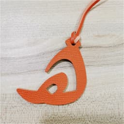 Wholesale Luxury Genuine Natural Leather Character Alphabet Arabic Letter H Keychain Backpack Pendant Ladies Women Bag Charm