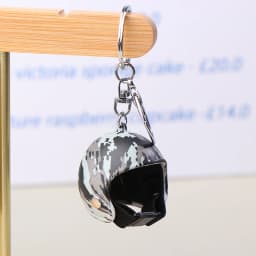 Creative Helmet Key Chain Pendant Fashion Safety Helmet Car Key Ring Bag Charm Decoration Motorcycle Club Fan Gift